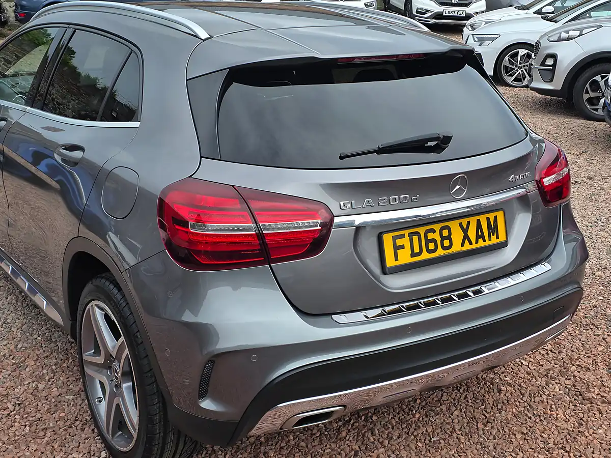 Used 2018 Mercedes-Benz Gla AMG Line (premium) Mountain Grey Metallic - Interior and Exterior details 16