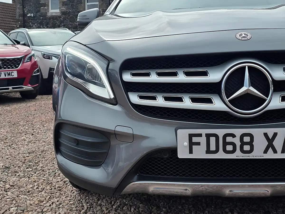 Used 2018 Mercedes-Benz Gla AMG Line (premium) Mountain Grey Metallic - Interior and Exterior details 4