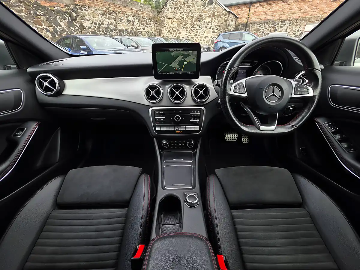 Used 2018 Mercedes-Benz Gla AMG Line (premium) Mountain Grey Metallic - Interior and Exterior details 7