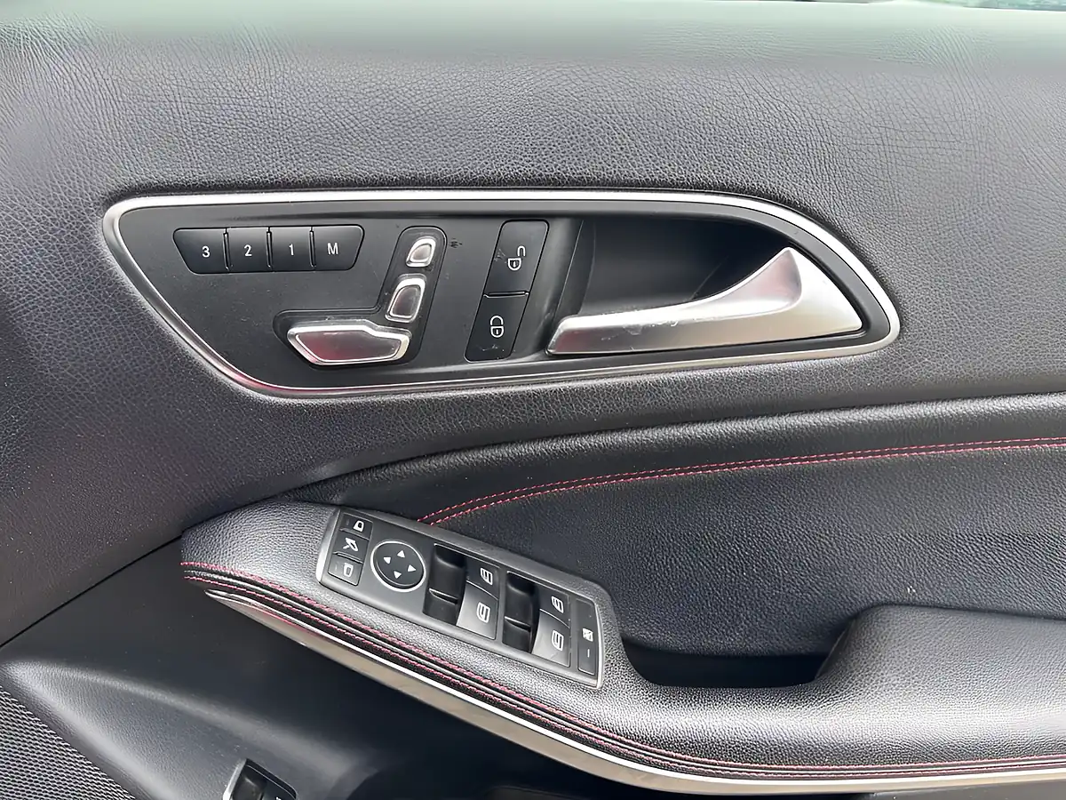 Used 2018 Mercedes-Benz Gla AMG Line (premium Plus) Red - Interior and Exterior details 16