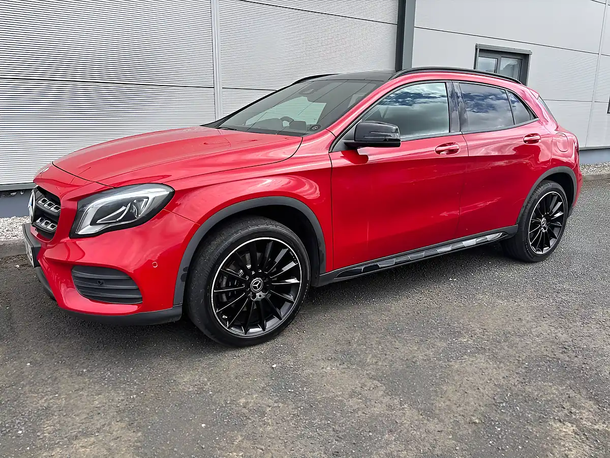Used 2018 Mercedes-Benz Gla AMG Line (premium Plus) Red - Interior and Exterior details 9