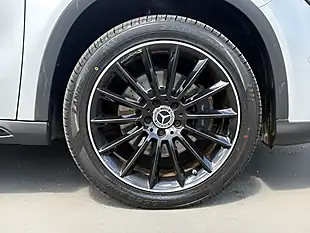Used 2018 Mercedes-Benz Gla AMG Line Silver - Interior and Exterior details 14