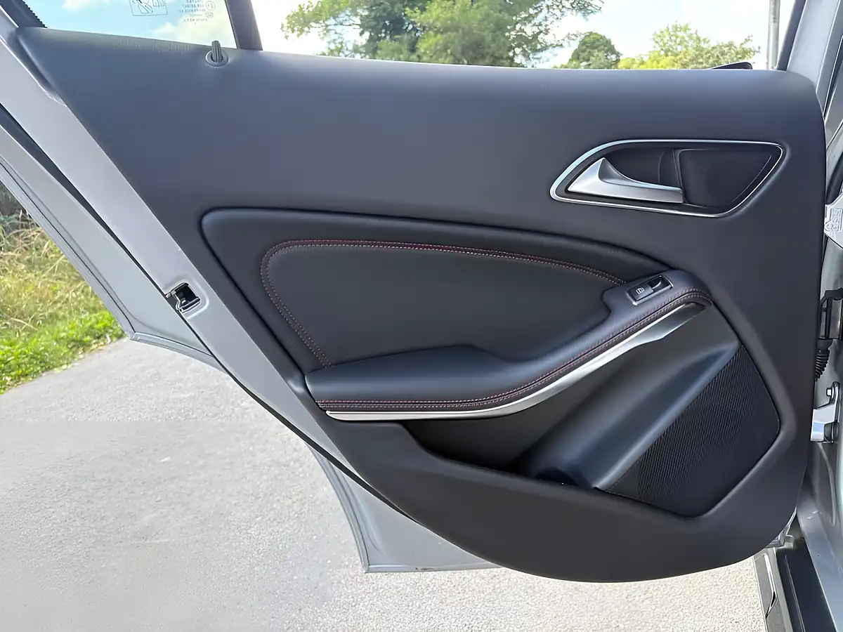 Used 2018 Mercedes-Benz Gla AMG Line Silver - Interior and Exterior details 16