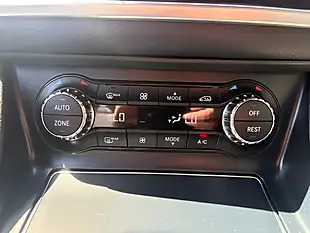 Used 2018 Mercedes-Benz Gla AMG Line Silver - Interior and Exterior details 19
