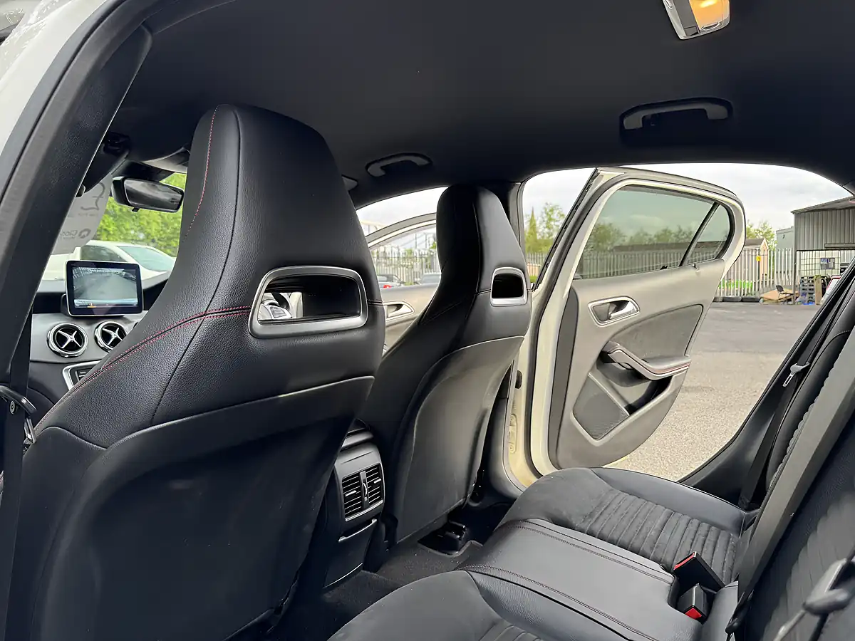 Used 2018 Mercedes-Benz Gla AMG Line White - Interior and Exterior details 13