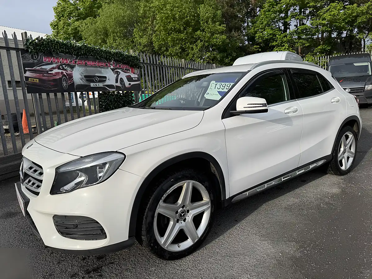 Used 2018 Mercedes-Benz Gla AMG Line White - Interior and Exterior details 14