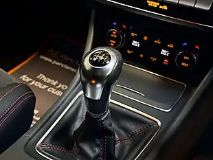 Used 2018 Mercedes-Benz Gla AMG Line White - Interior and Exterior details 16