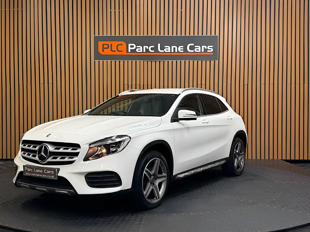 Used 2018 Mercedes-Benz Gla AMG Line White - Interior and Exterior details 3