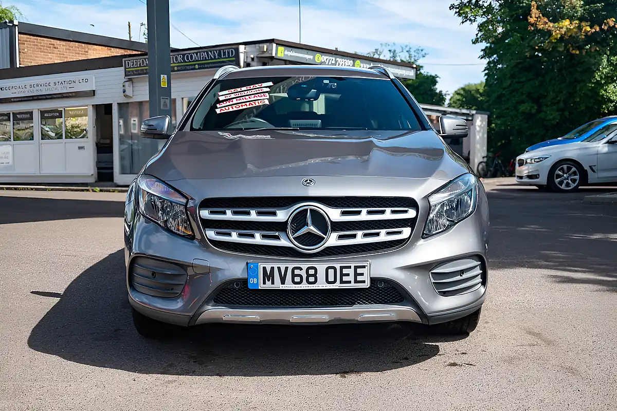Used 2018 Mercedes-Benz Gla-Class AMG Line Executive Mountain Grey - Interior and Exterior details 3
