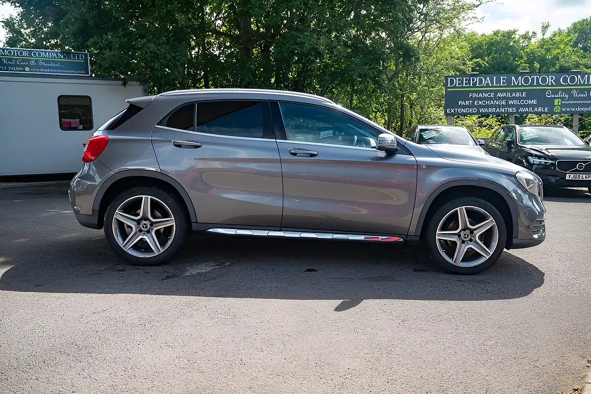 Used 2018 Mercedes-Benz Gla-Class AMG Line Executive Mountain Grey - Interior and Exterior details 9