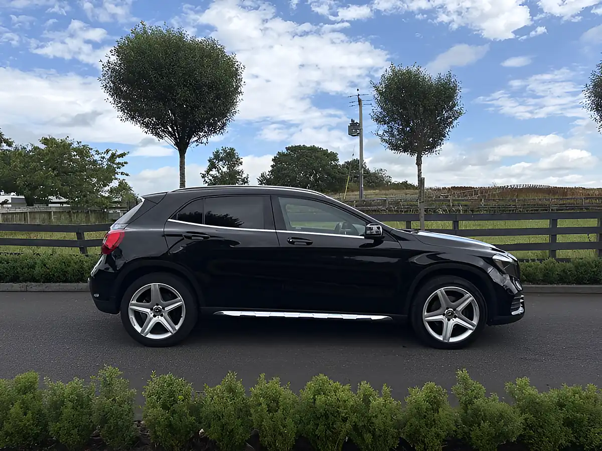 Used 2018 Mercedes-Benz Gla Class AMG Line Obsidian Black - Front View
