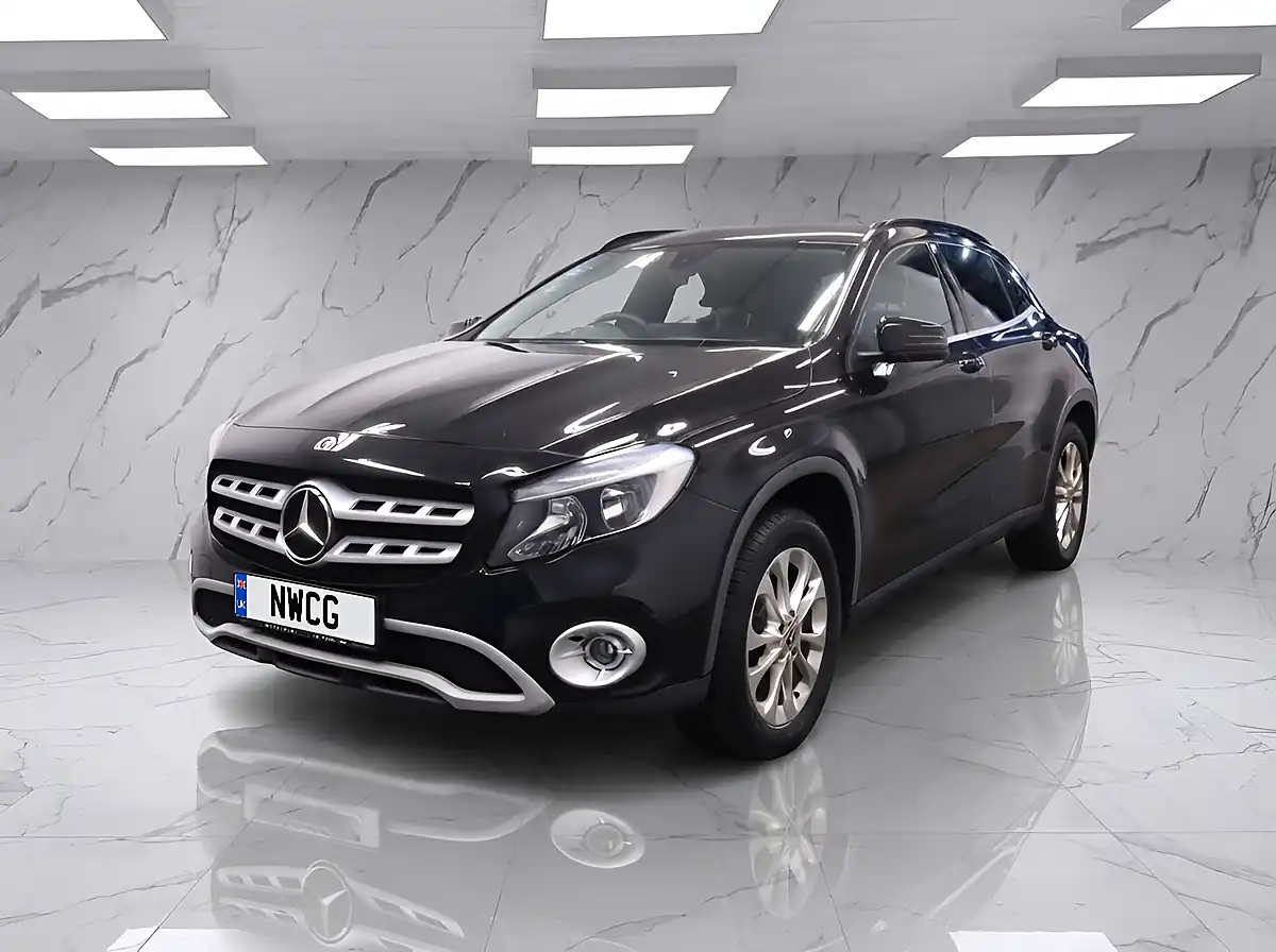 Used 2018 Mercedes-Benz Gla Se Black - Interior and Exterior details 2