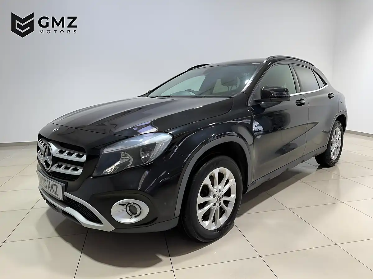 Used 2018 Mercedes-Benz Gla Se Black - Interior and Exterior details 3