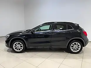 Used 2018 Mercedes-Benz Gla Se Black - Interior and Exterior details 6