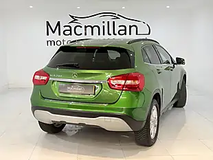 Used 2018 Mercedes-Benz Gla Se (executive) Green - Interior and Exterior details 10