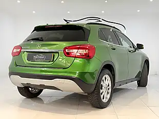 Used 2018 Mercedes-Benz Gla Se (executive) Green - Interior and Exterior details 11