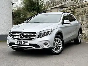 Used 2018 Mercedes-Benz Gla Se Executive Iridium Silver - Interior and Exterior details 4