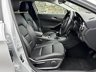 Used 2018 Mercedes-Benz Gla Se Executive Iridium Silver - Interior and Exterior details 5