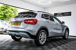 Used 2018 Mercedes-Benz Gla Se (executive) Silver - Interior and Exterior details 10
