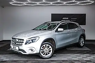Used 2018 Mercedes-Benz Gla Se (executive) Silver - Interior and Exterior details 2