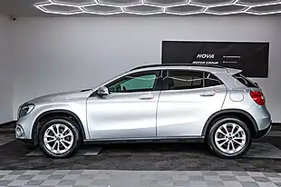 Used 2018 Mercedes-Benz Gla Se (executive) Silver - Interior and Exterior details 6