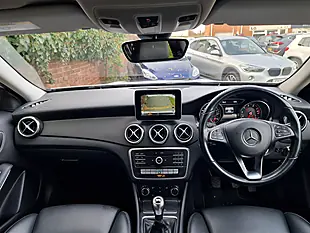 Used 2018 Mercedes-Benz Gla Se (executive) White - Interior and Exterior details 13
