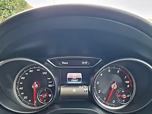 Used 2018 Mercedes-Benz Gla Se (executive) White - Interior and Exterior details 17