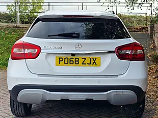 Used 2018 Mercedes-Benz Gla Se (executive) White - Interior and Exterior details 4