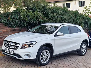 Used 2018 Mercedes-Benz Gla Se (executive) White - Interior and Exterior details 5