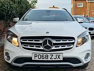 Used 2018 Mercedes-Benz Gla Se (executive) White - Interior and Exterior details 6