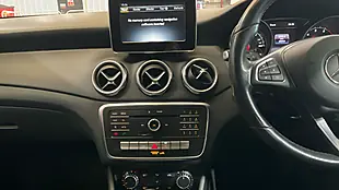 Used 2018 Mercedes-Benz Gla Se Grey - Interior and Exterior details 10