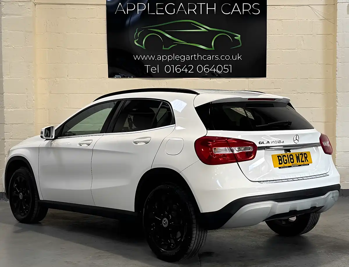 Used 2018 Mercedes-Benz Gla Se White - Interior and Exterior details 7