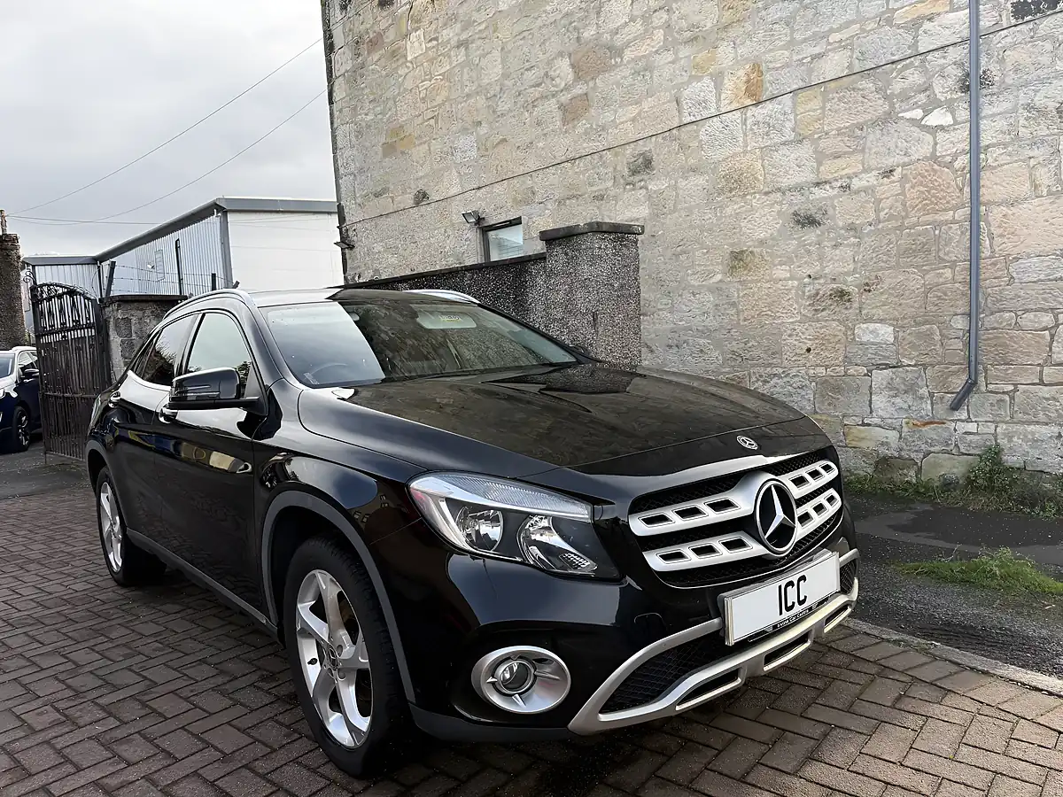 Used 2018 Mercedes-Benz Gla Sport Black - Interior and Exterior details 3