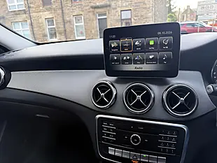 Used 2018 Mercedes-Benz Gla Sport Black - Interior and Exterior details 7