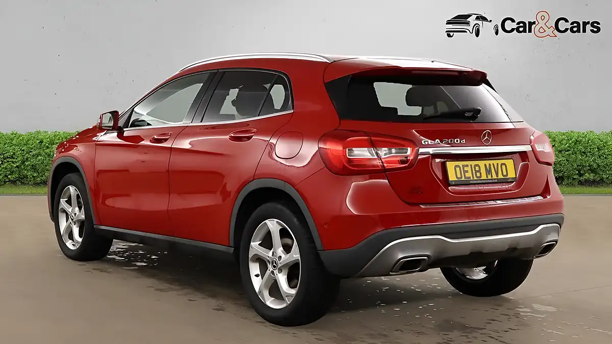 Used 2018 Mercedes-Benz Gla Sport Executive Red - Interior and Exterior details 3