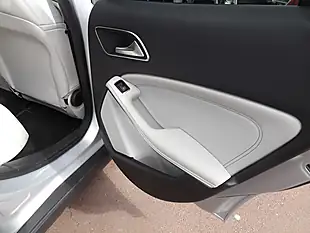 Used 2018 Mercedes-Benz Gla Sport (executive) Silver - Interior and Exterior details 13