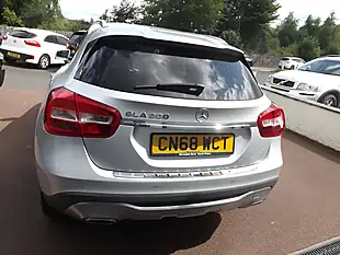 Used 2018 Mercedes-Benz Gla Sport (executive) Silver - Interior and Exterior details 7