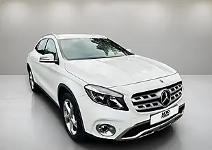 Used 2018 Mercedes-Benz Gla Sport Executive White - Interior and Exterior details 17