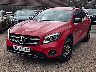 Used 2018 Mercedes-Benz Gla Urban Edition Beige - Interior and Exterior details 5