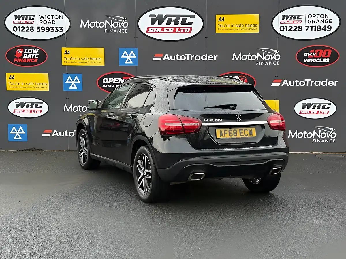 Used 2018 Mercedes-Benz Gla Urban Edition Black - Interior and Exterior details 3