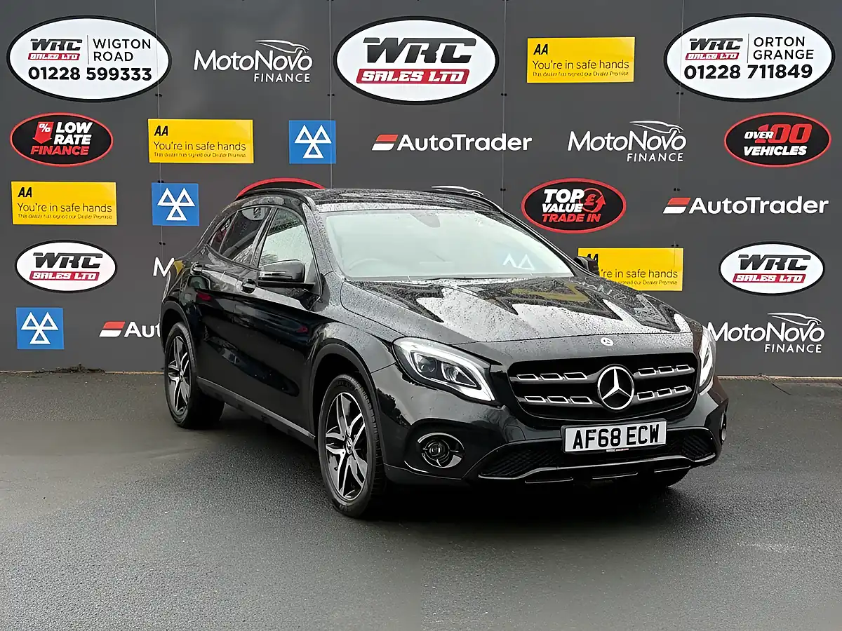 Used 2018 Mercedes-Benz Gla Urban Edition Black - Interior and Exterior details 4