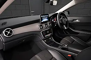 Used 2018 Mercedes-Benz Gla Urban Edition Grey - Interior and Exterior details 13