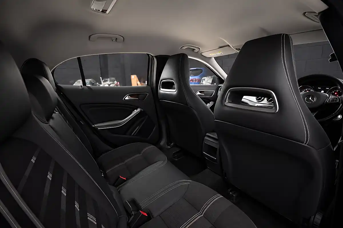 Used 2018 Mercedes-Benz Gla Urban Edition Grey - Interior and Exterior details 15