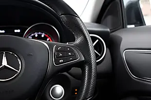 Used 2018 Mercedes-Benz Gla Urban Edition Grey - Interior and Exterior details 17