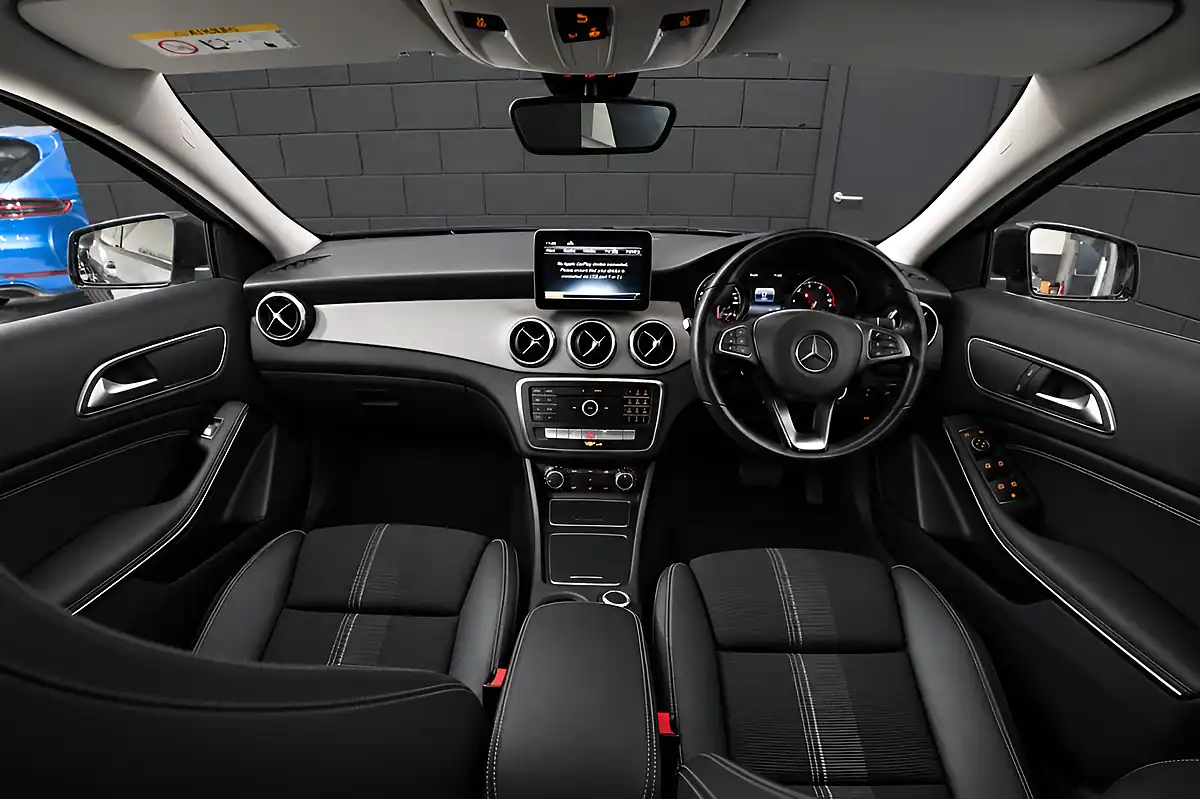 Used 2018 Mercedes-Benz Gla Urban Edition Grey - Interior and Exterior details 2