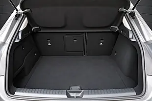 Used 2018 Mercedes-Benz Gla Urban Edition Grey - Interior and Exterior details 20