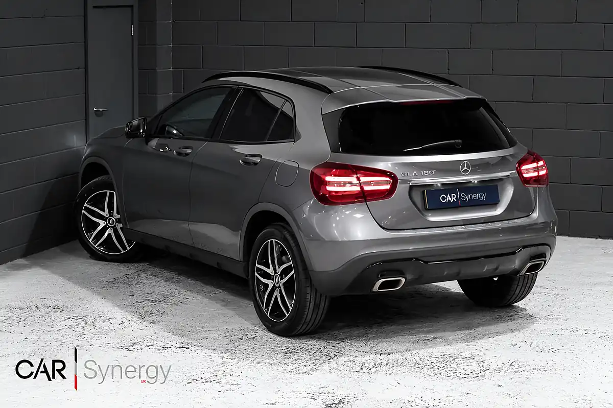 Used 2018 Mercedes-Benz Gla Urban Edition Grey - Interior and Exterior details 4