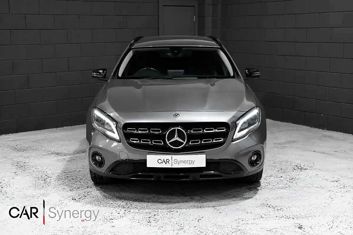 Used 2018 Mercedes-Benz Gla Urban Edition Grey - Interior and Exterior details 7