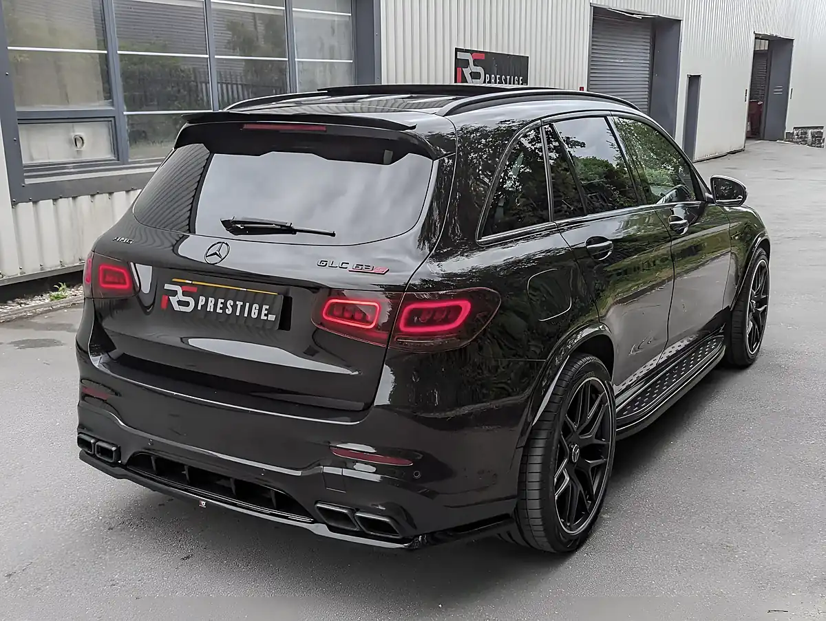 Used 2018 Mercedes-Benz Glc 63 S AMG Premium Black - Interior and Exterior details 16