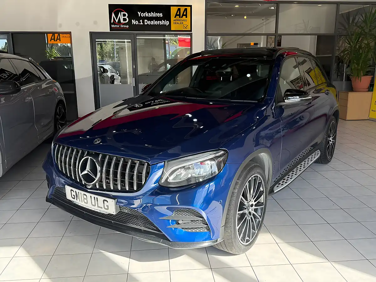 Used 2018 Mercedes-Benz Glc AMG Line Blue - Interior and Exterior details 4
